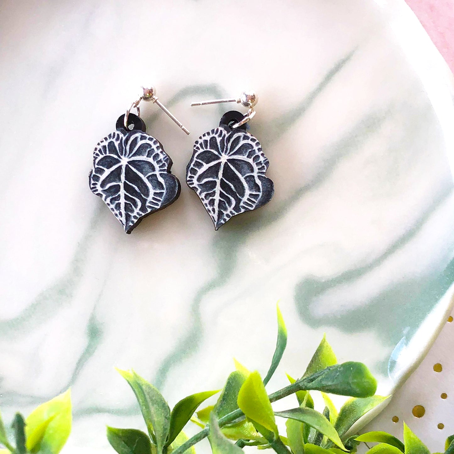Anthurium Clarinervium Earrings