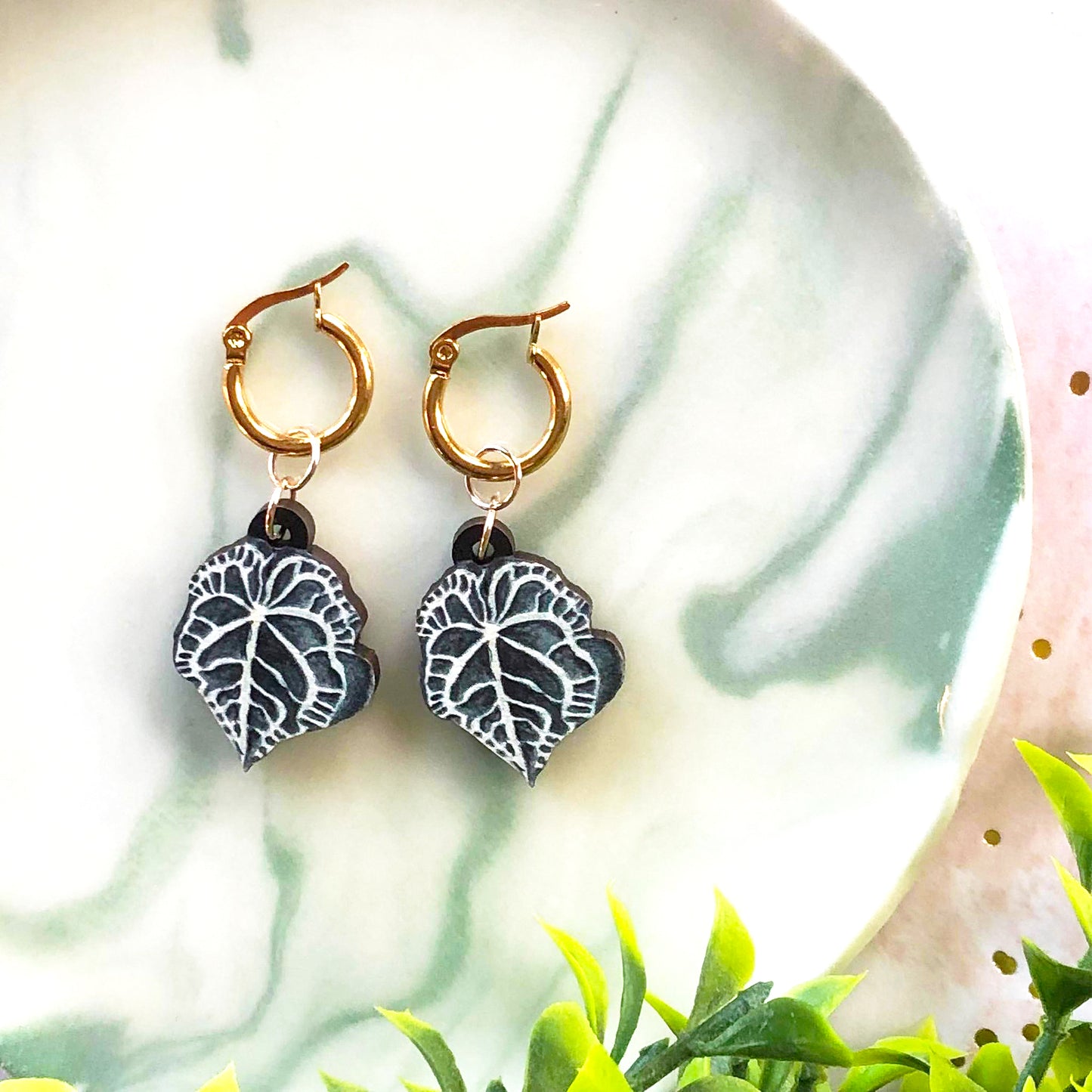 Anthurium Clarinervium Earrings