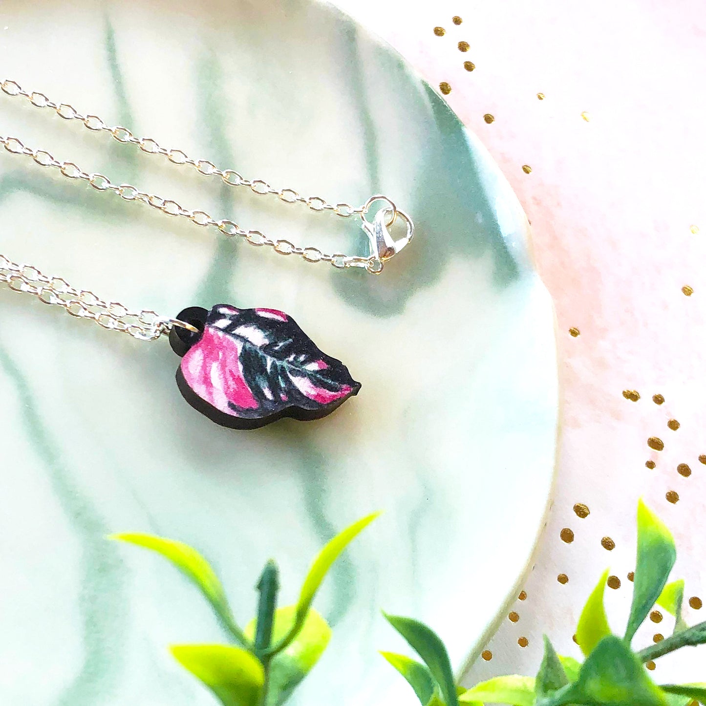 Philodendron Pink Princess Necklace